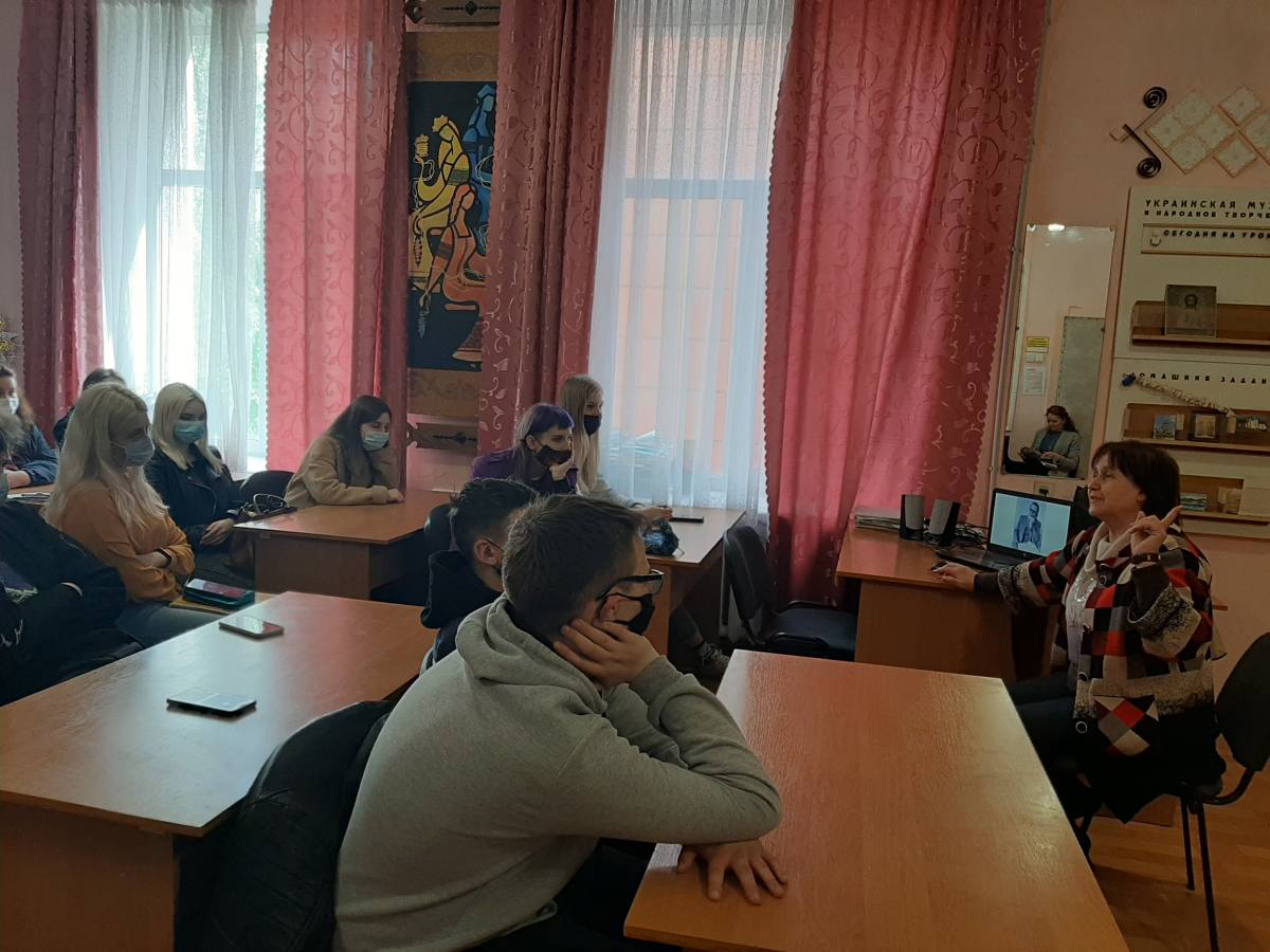 Устинченко Володимир